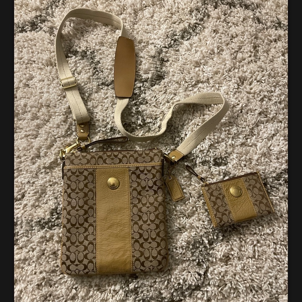 Coach Crossbody Strap Bag Sutton Signature Stripe Purse